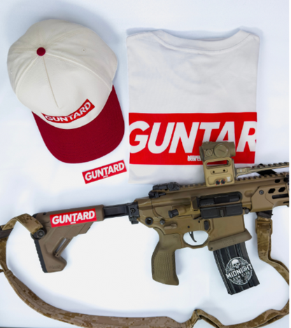 GUNTARD TEE